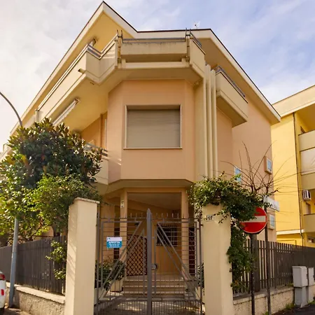 Rosa Int 5 - Myho Casa Tortoreto