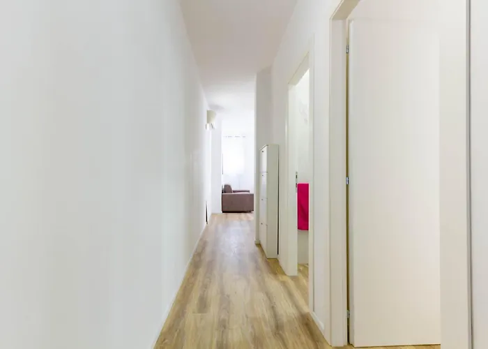 Rosa Int 5 - Myho Casa Apartament *